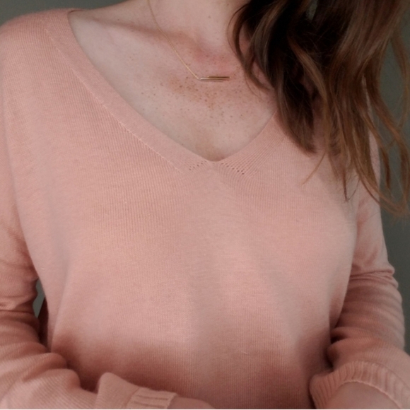 Soft and Cozy Wool Blend V-neck Pullover Light Weight Sweater - Picture 10 of 10